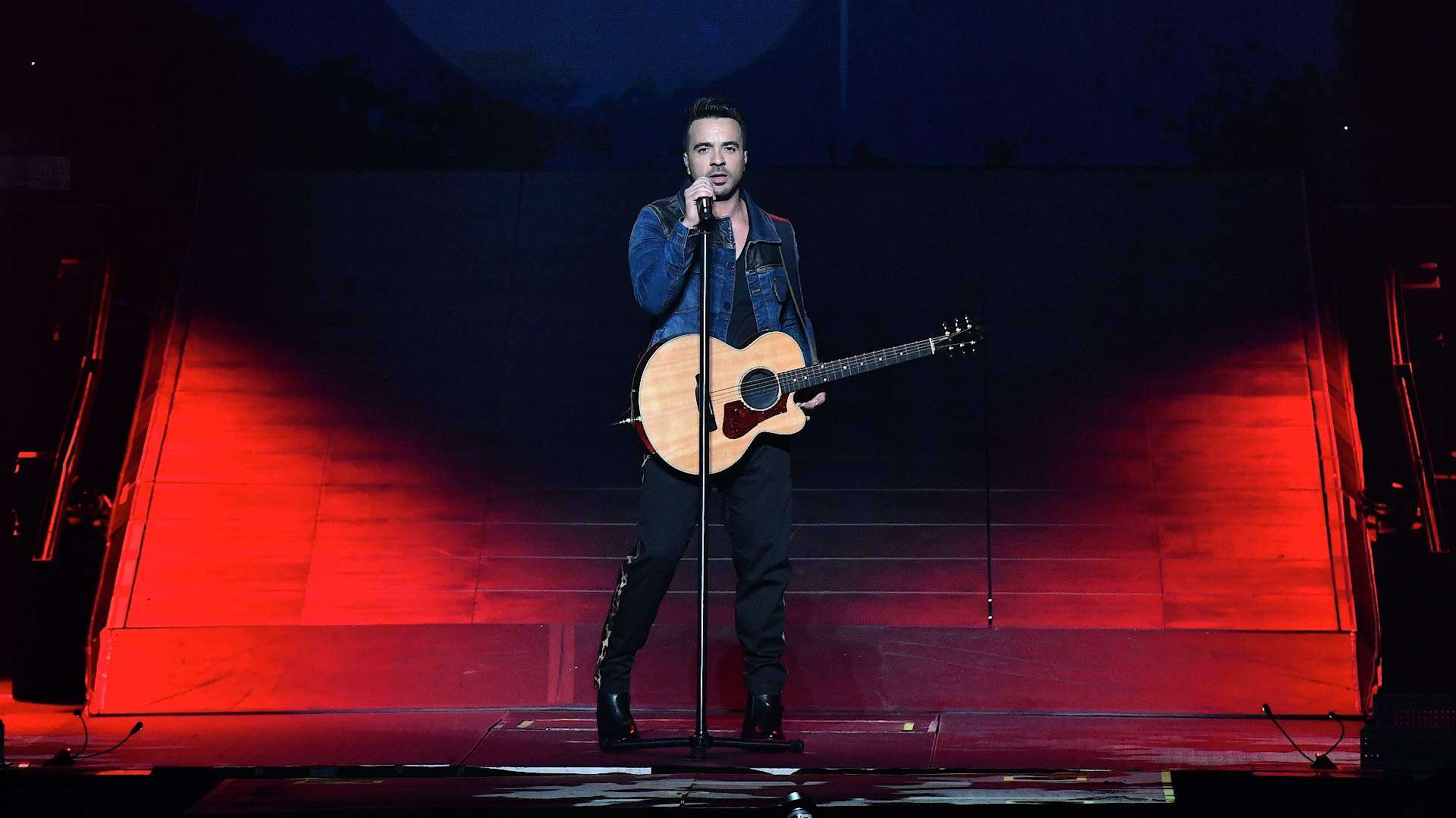 Fonsi da ‘Vida’ a su noveno álbum