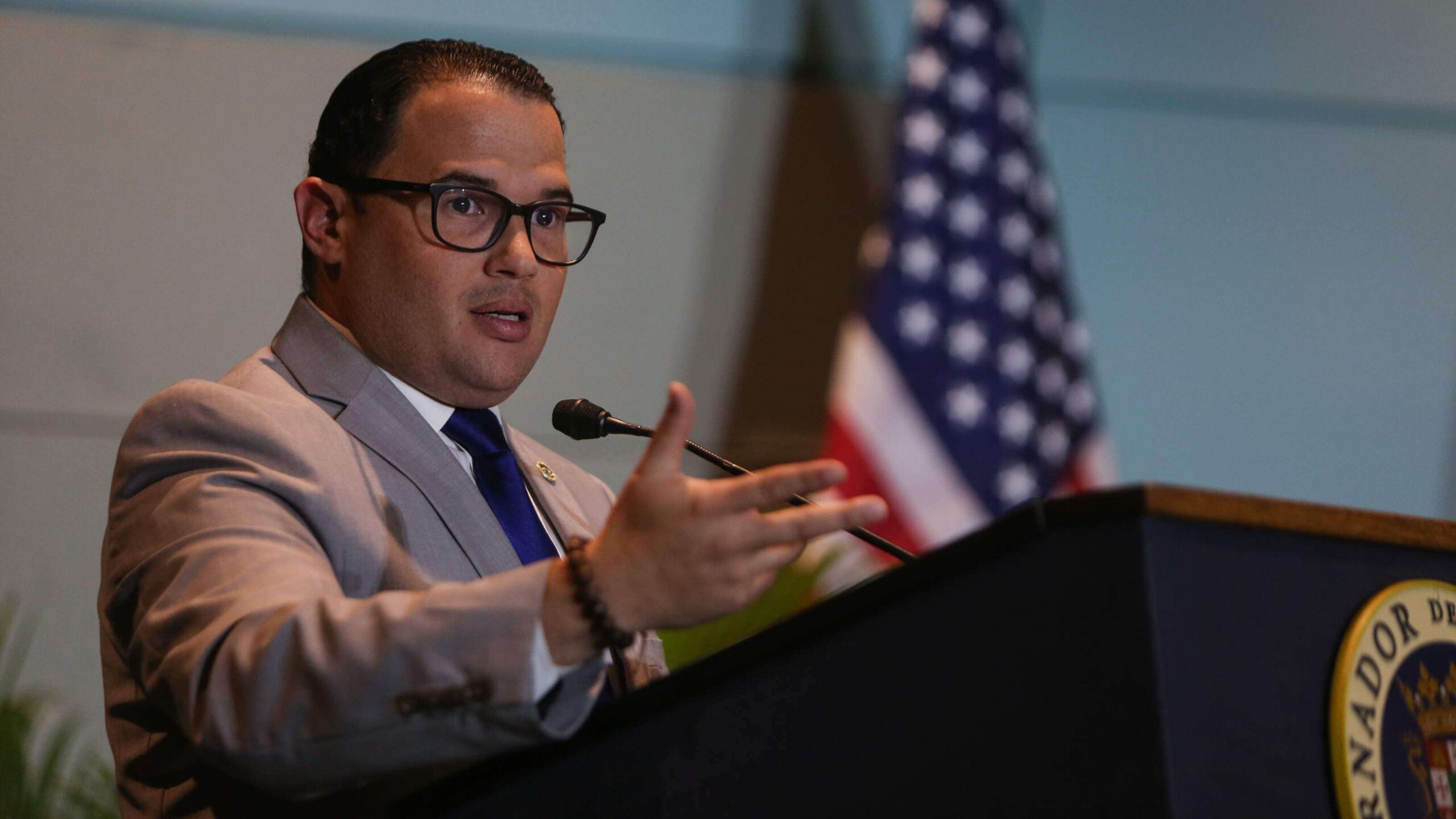 De dedo la selección de entidad para administrar fondos de resiliencia