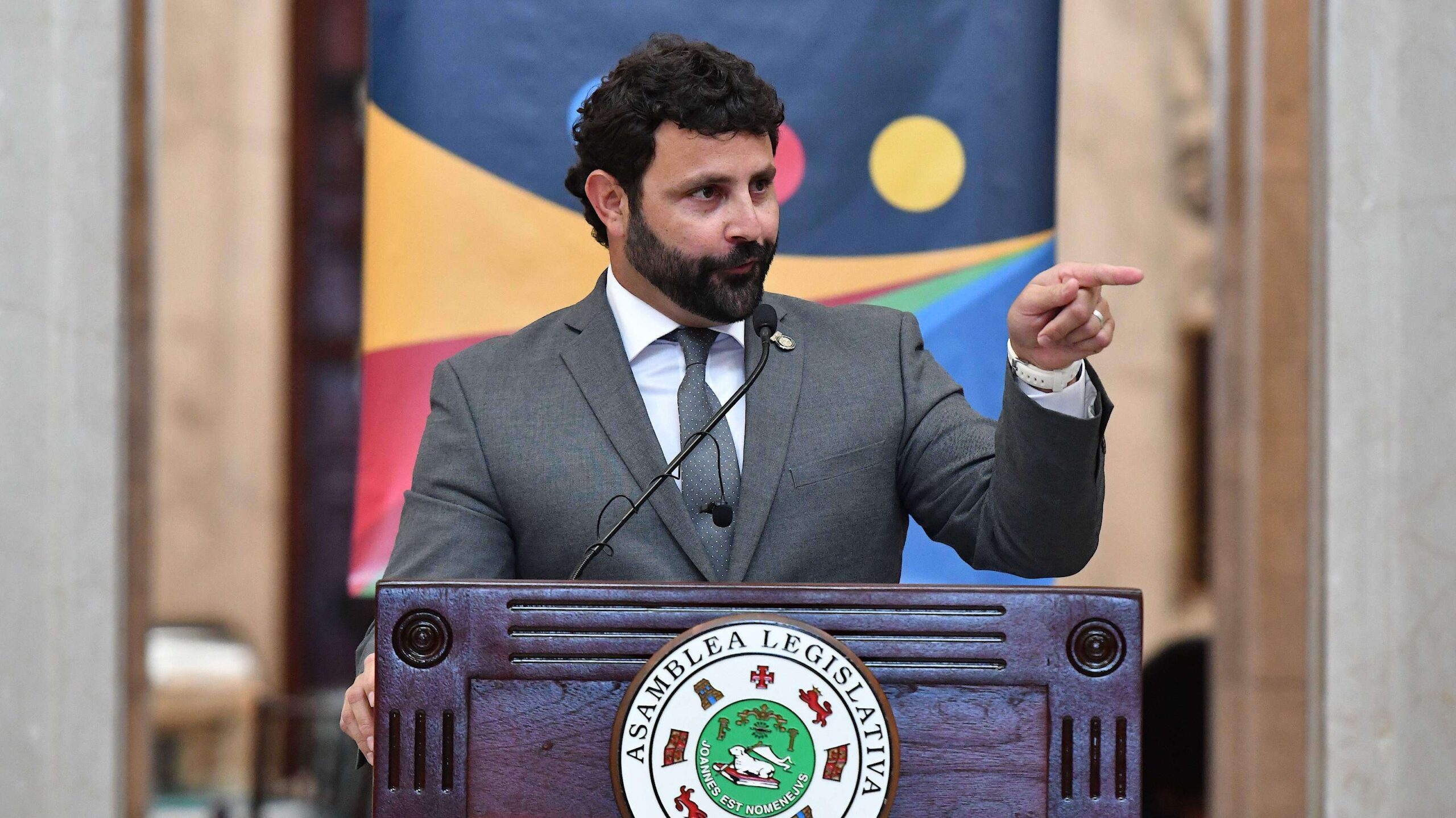 Medida elevaría pena de delitos si ocurren en una gasolinera