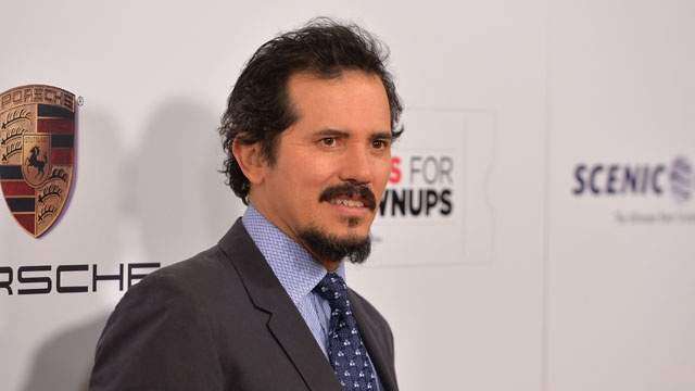 Leguizamo compartirá escena con Cena en ‘Playing with Fire’