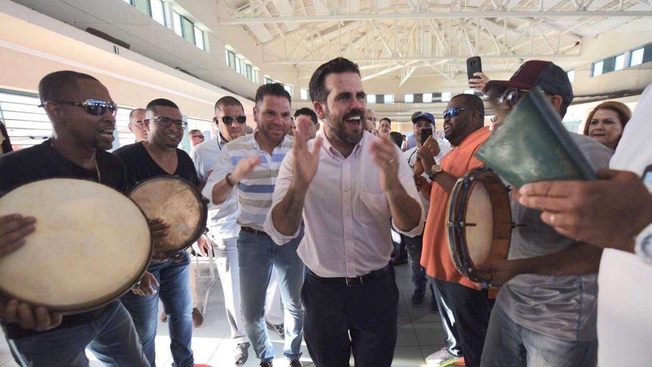 Gobernador inaugura DeCataño Pa’ las Fiestas