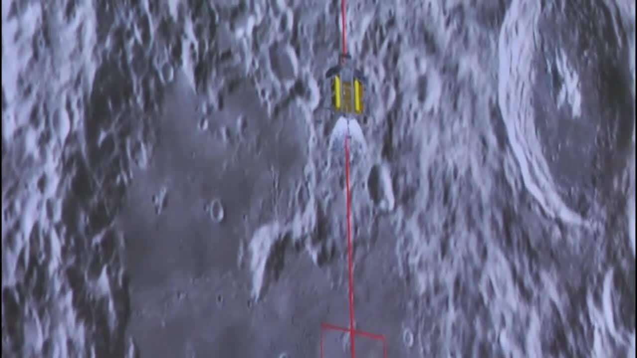 China toma las primeras fotos de la cara oculta de la Luna