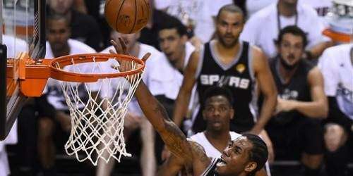 Tres jugadores inician el Año Nuevo con marcas en la NBA