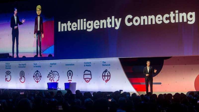 Crecimiento del dinero móvil ya dobla al del dinero en efectivo