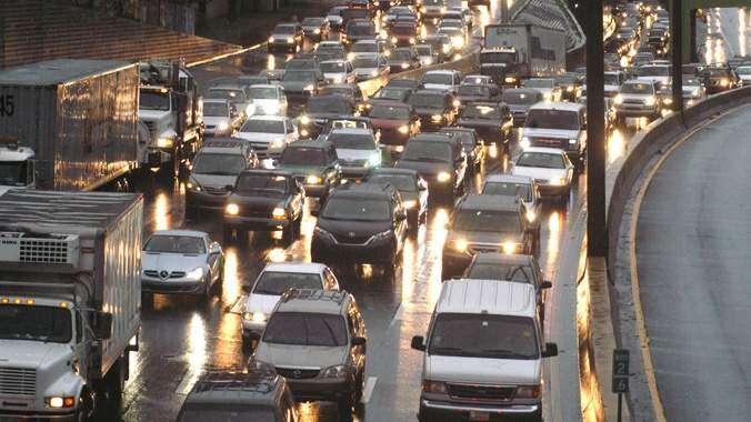 Accidente en la PR-172 mantiene ataponada esa vía