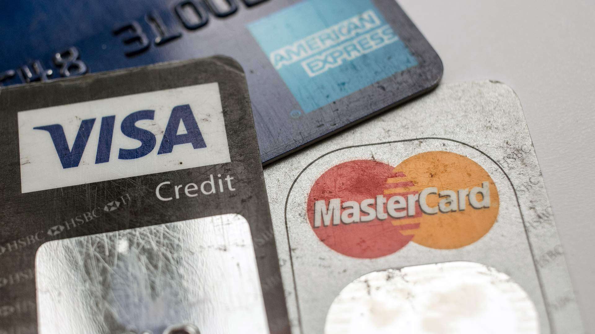 Roban dinero de tarjeta Visa de una turista