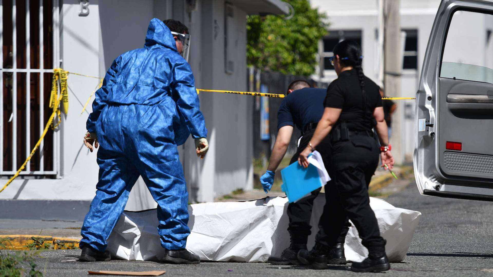 Encuentran un hombre muerto en calle de Santurce