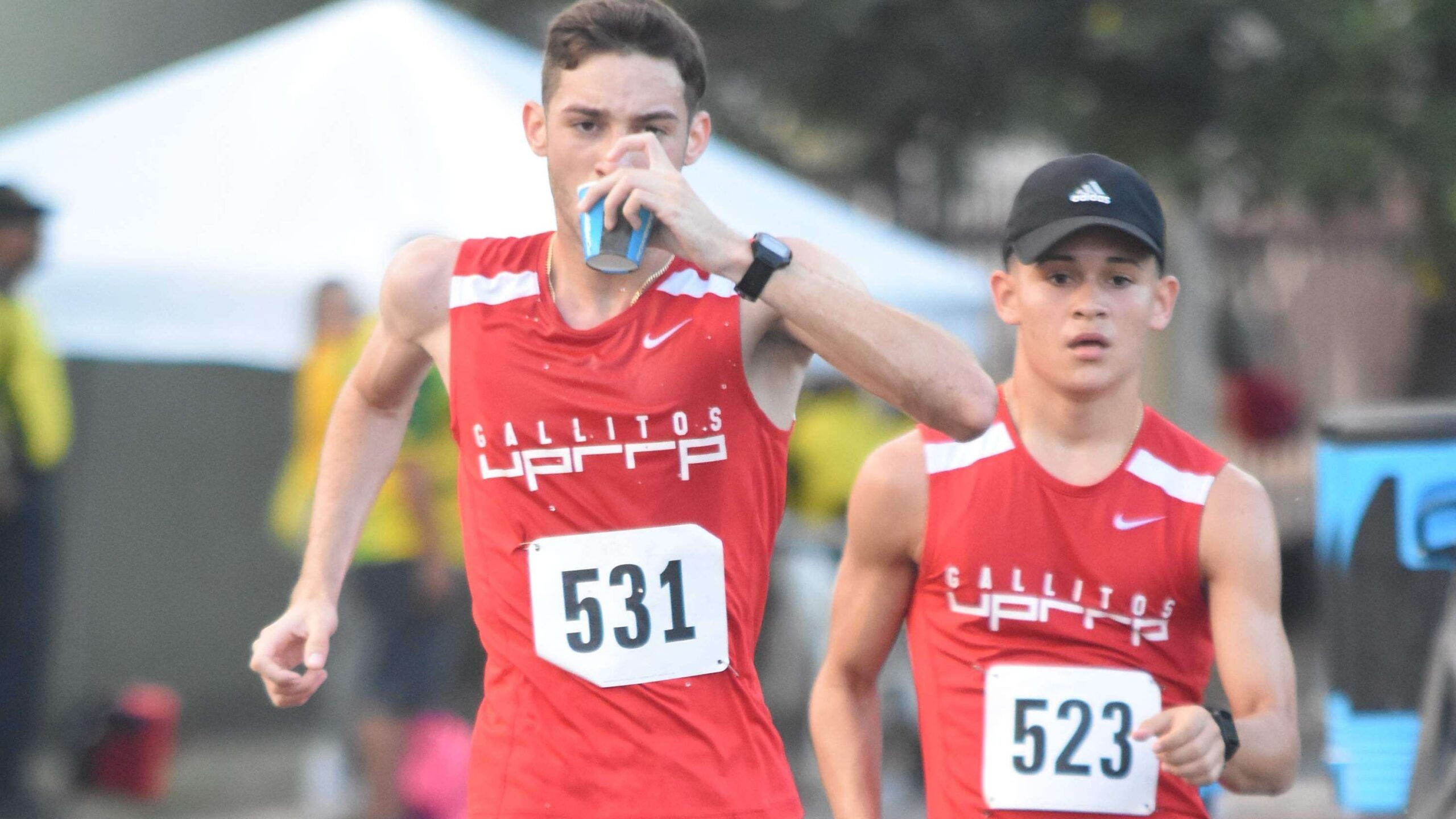 UPR domina nueva competencia de caminata LAI