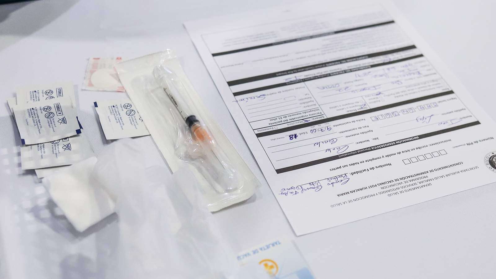 Junta le tumba un reglamento al gobierno por primera vez