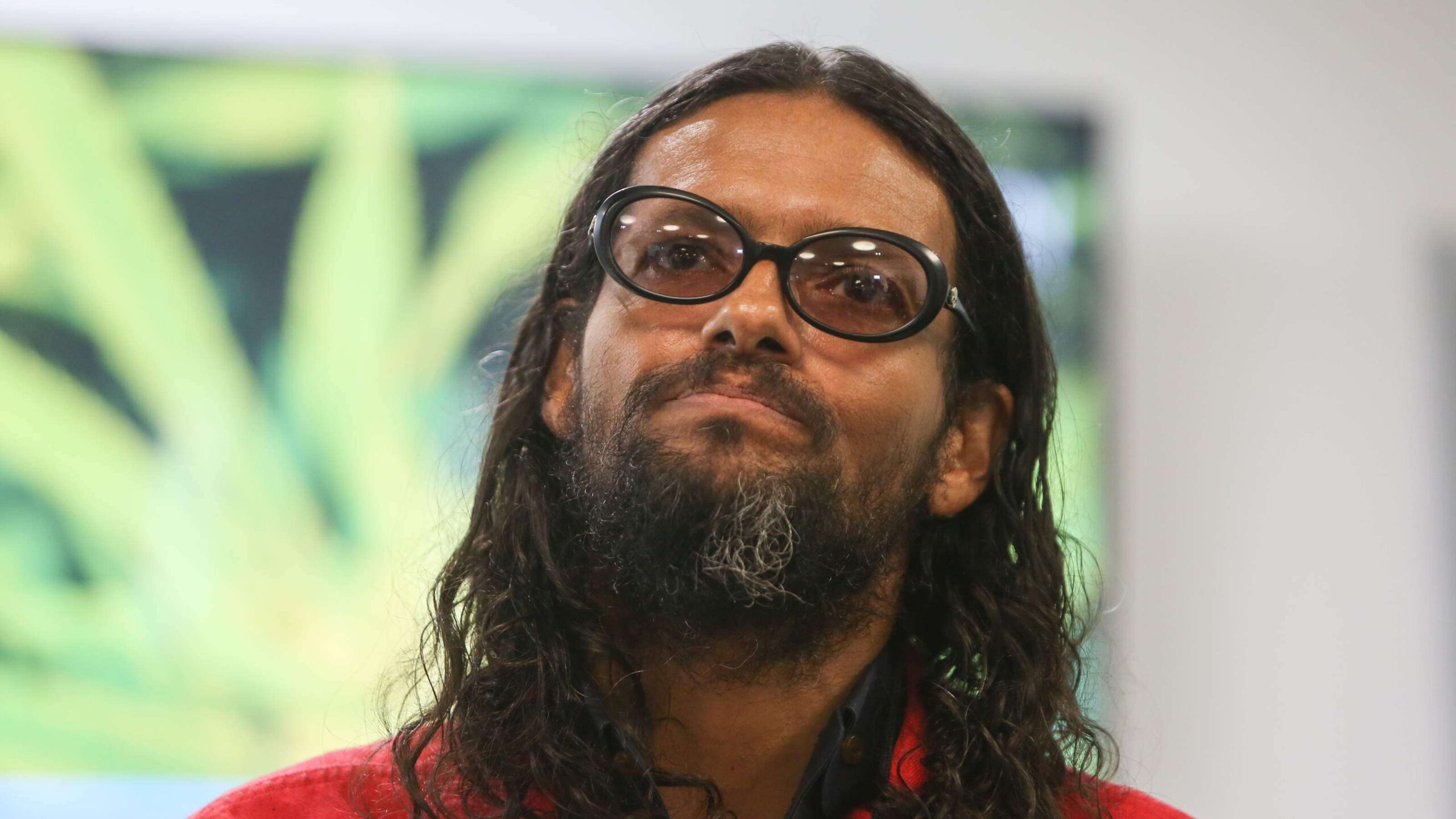 Jueza federal declara en rebeldía a Draco