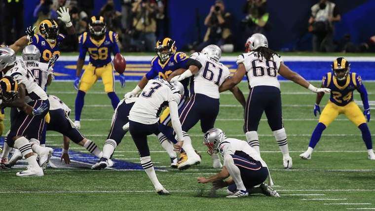 Tom Brady y los Patriots hacen historia