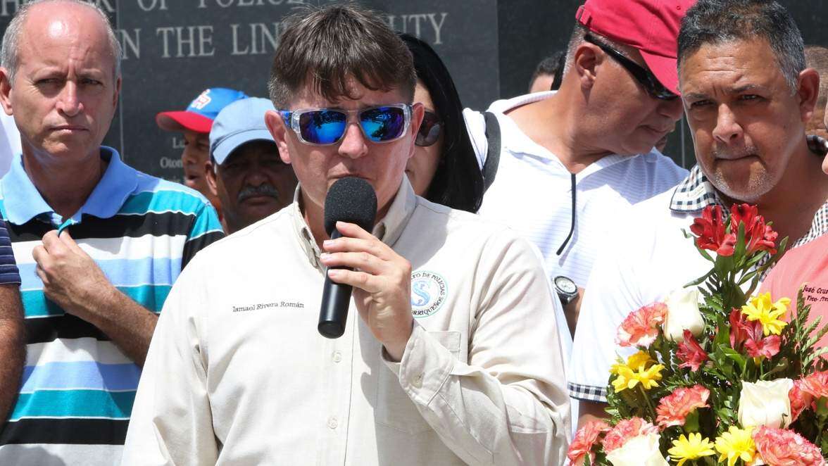 Detenido el proceso de expulsión de líder sindical de la Policía