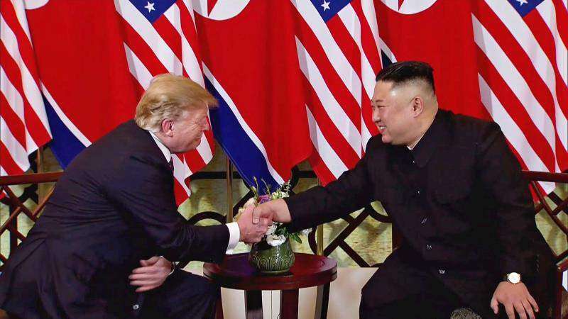 Encuentro de Trump con Kim Jong-un comenzó con buen pie