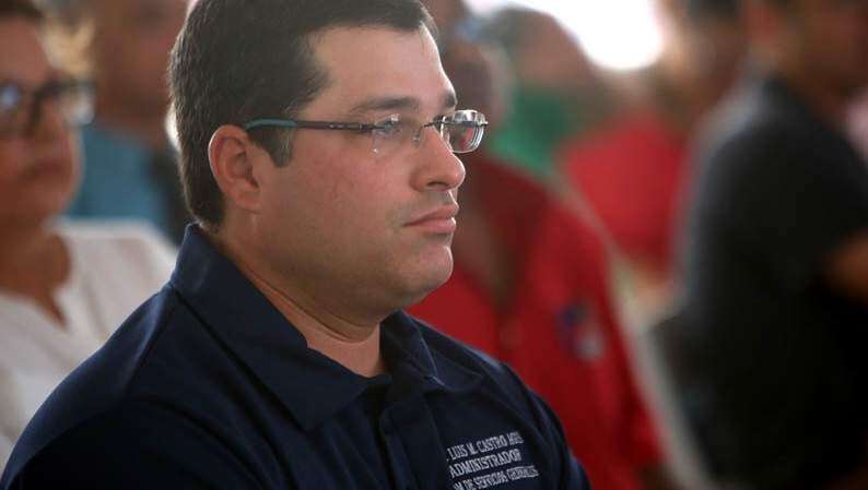 Contratos para trabajo que se supone hicieran empleados de ASG