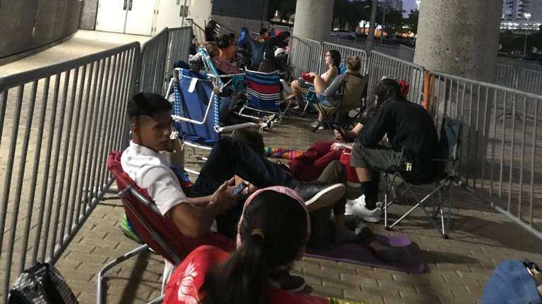 Venta relámpago de la tercera función de Bad Bunny