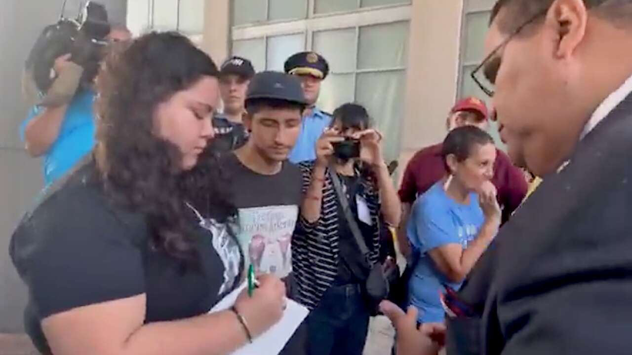 Estudiantes notifican sus exigencias para la Cámara de Comercio