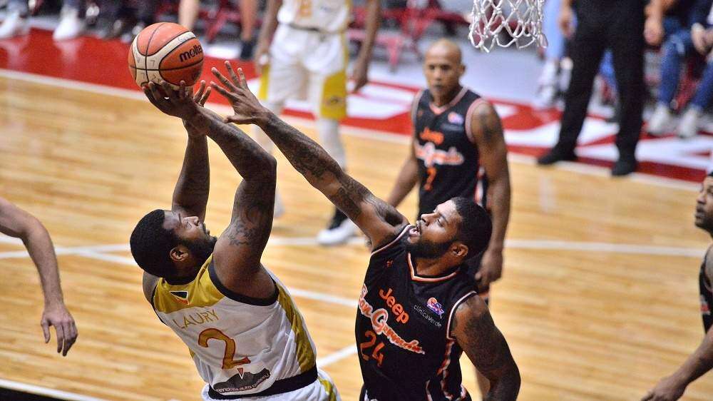 Brujos vencen a Atléticos en el BSN