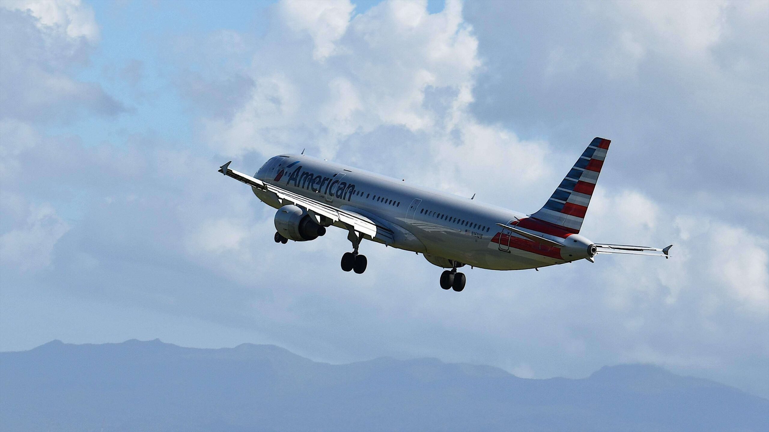 American Airlines suspende vuelos a Venezuela