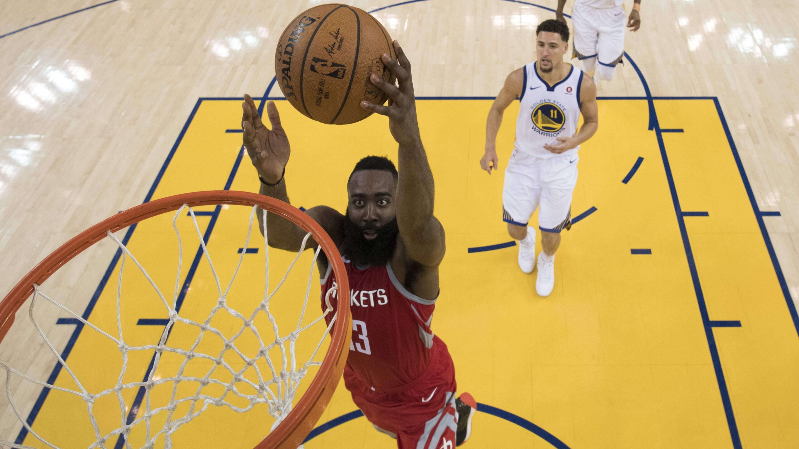 Otra marca para Harden y los Rockets