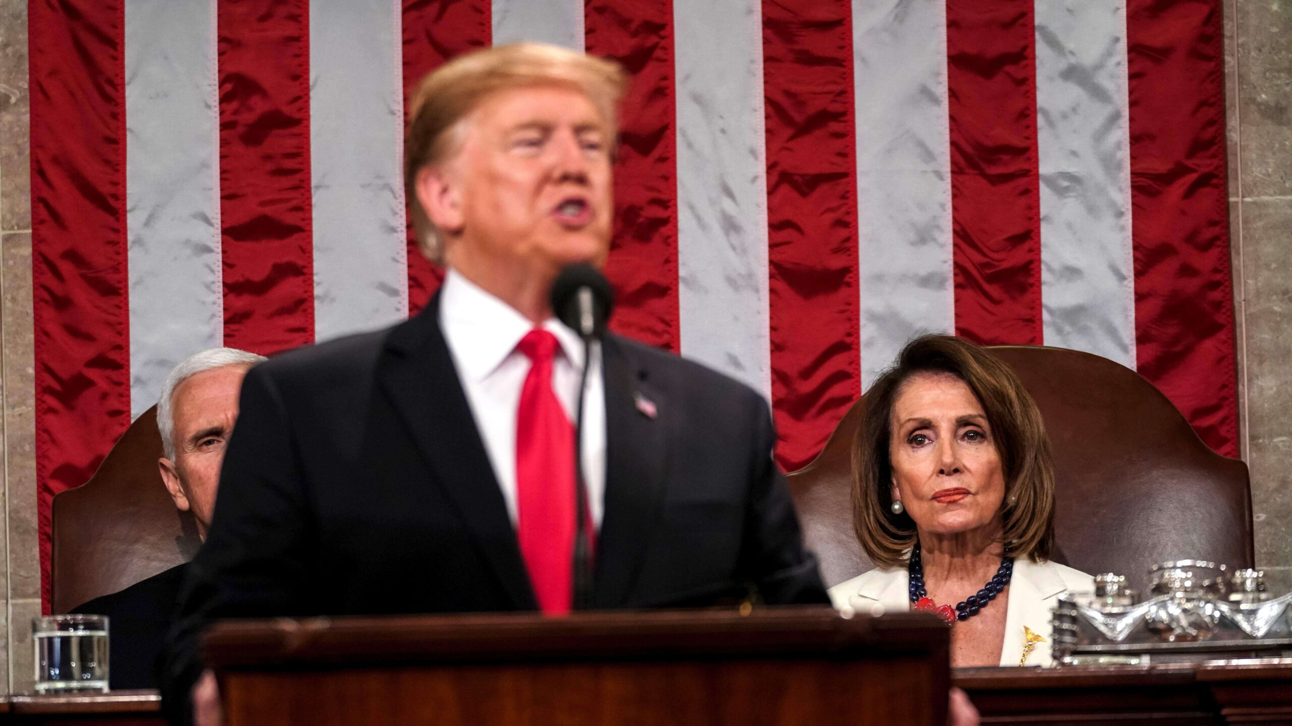 Pelosi: ‘Residenciamiento de Trump no vale la pena’