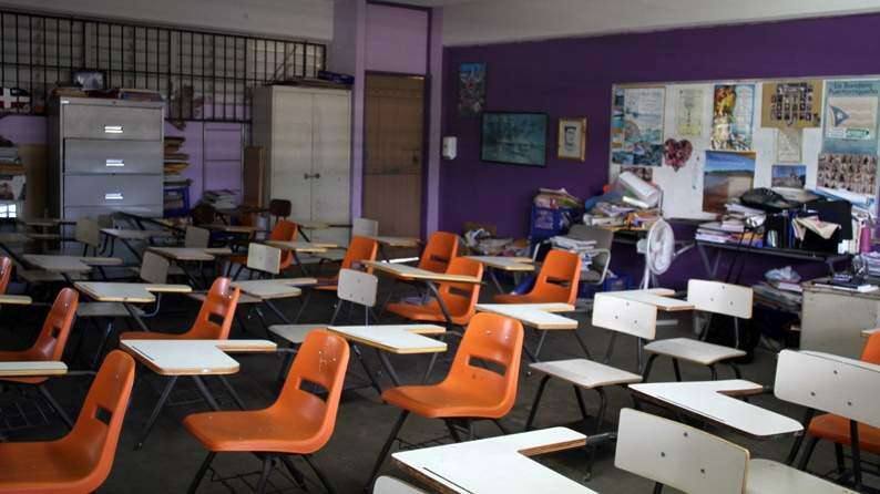 Educación busca contratar 200 maestros sustitutos