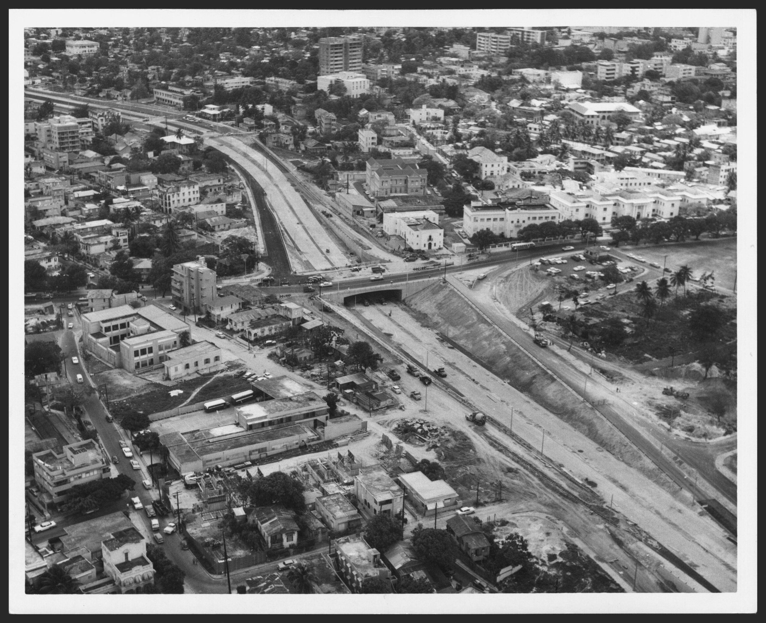 La construcción de la avenida Baldorioty de Castro