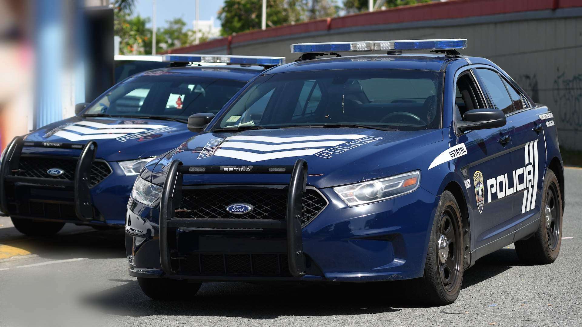 Le roban un carro a mano armada a hombre en Las Piedras