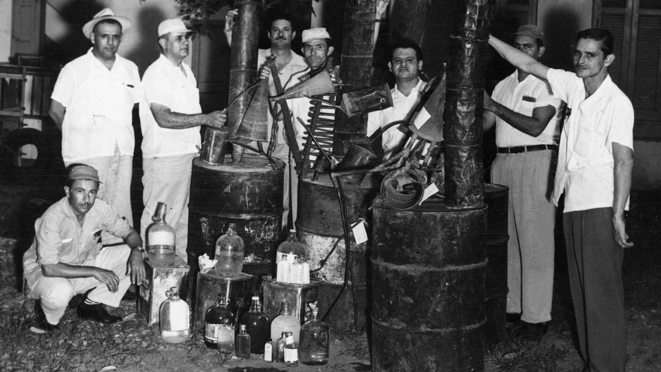 Memoria Viva: la eterna clandestinidad del ron cañita