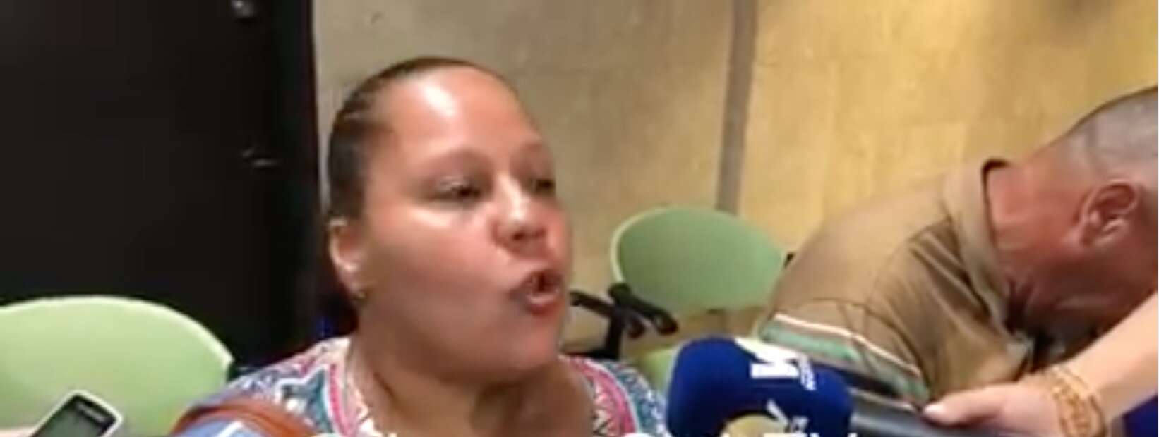 Padres piden acción contra familia de la menor quemada