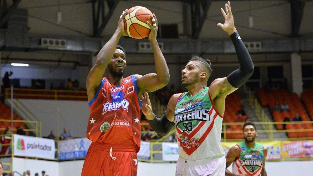 Vaqueros libran la coca en el BSN