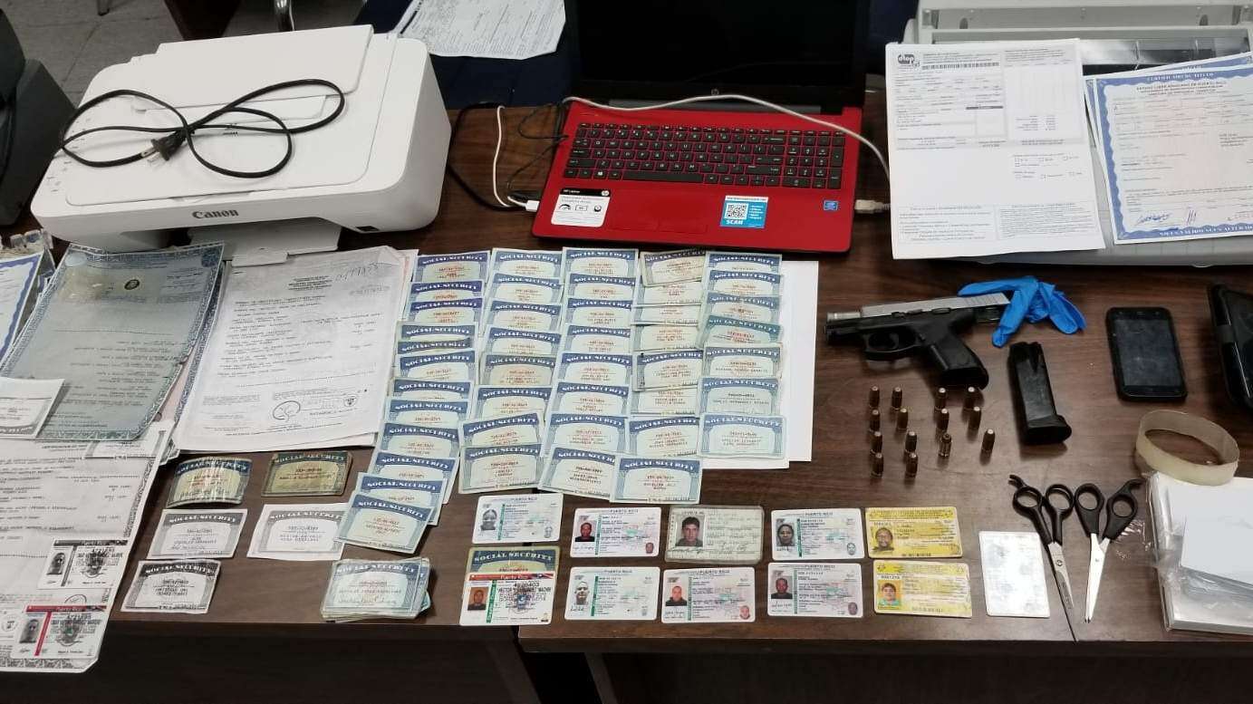 Ocupan en Bayamón un laboratorio de falsificación de documentos