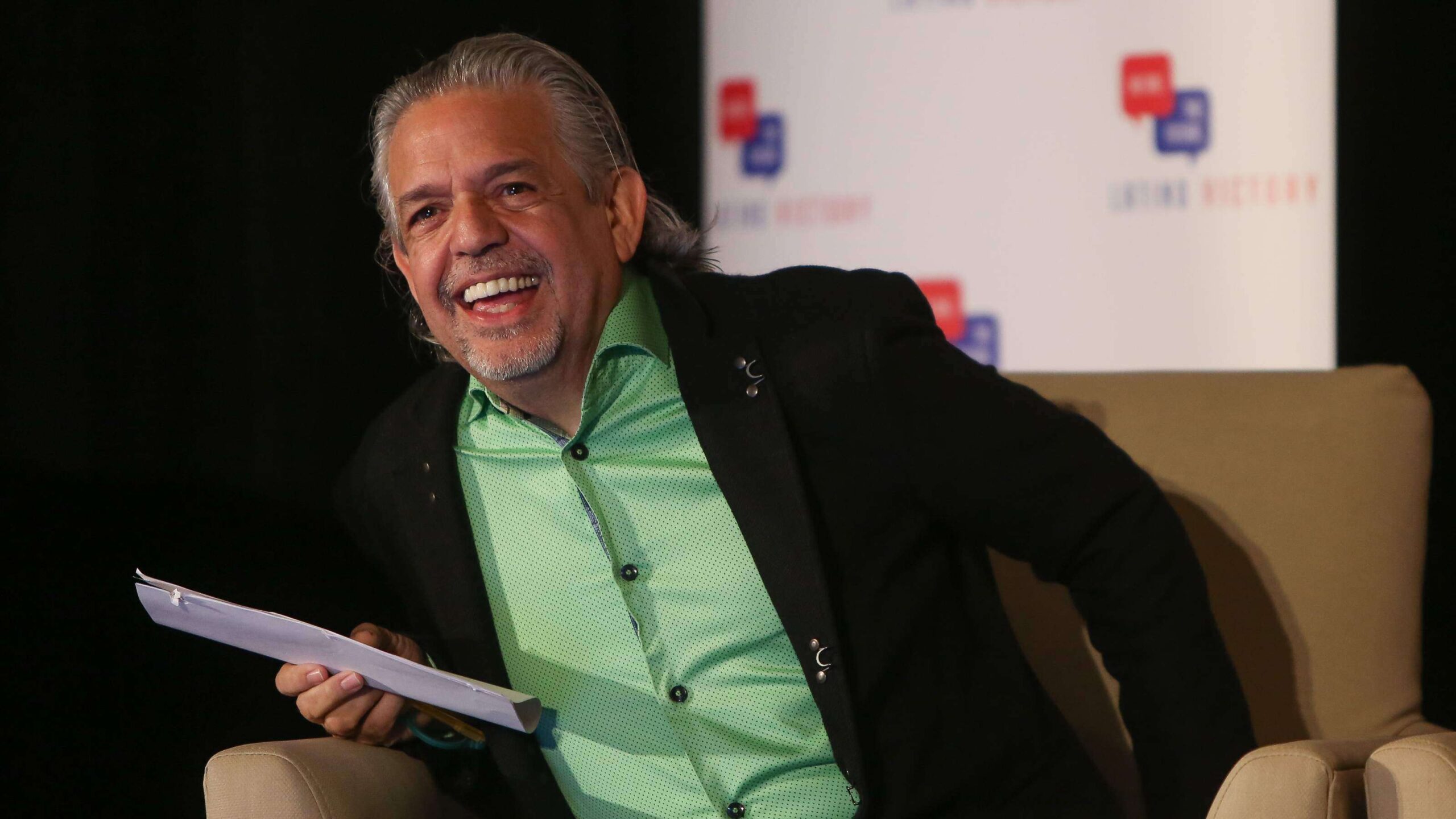 Grupos latinos abogan por referéndum de descolonización para PR