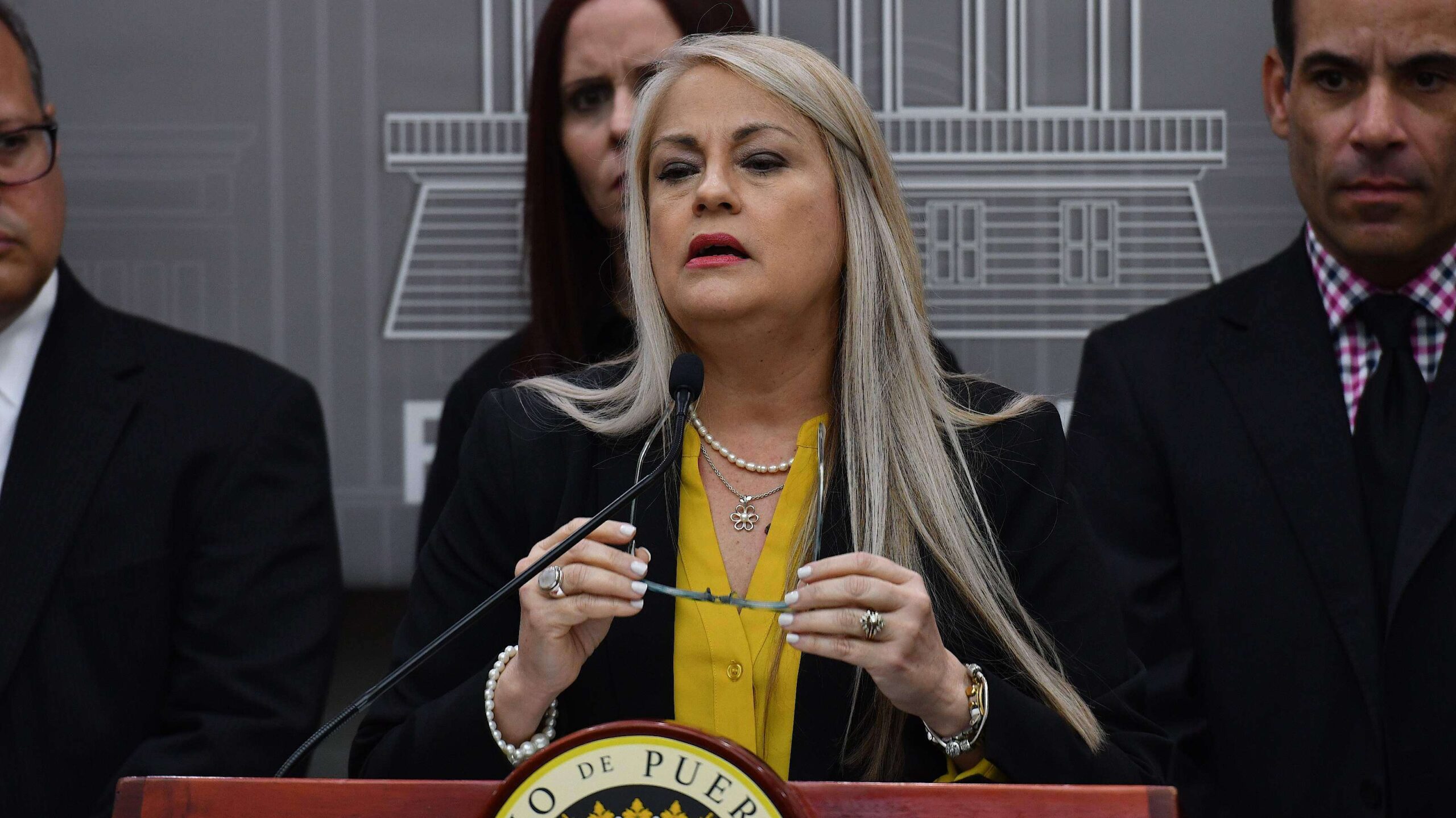 Sin revelar funcionarios gubernamentales involucrados en lío de Zamot