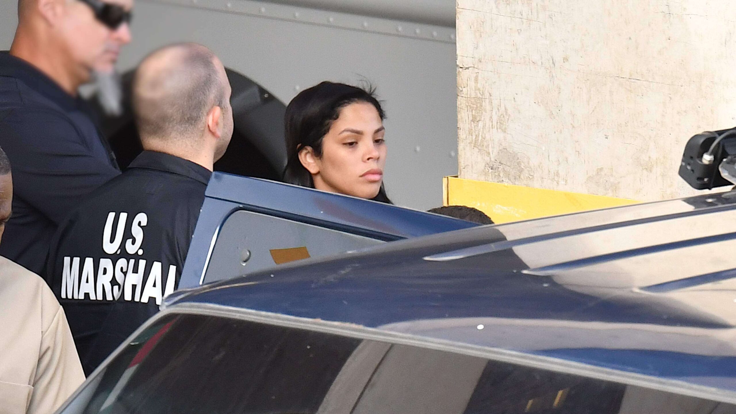 Conceden fianza a Pinky Curvy