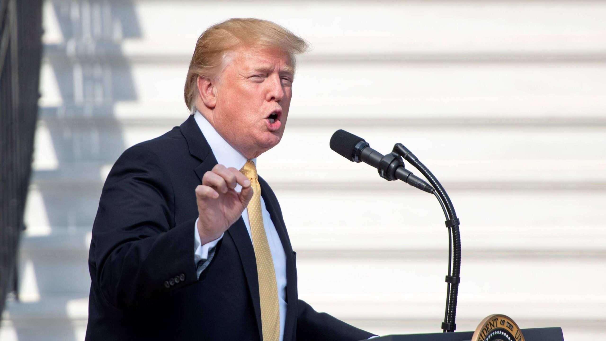 Trump defiende a la Asociación Nacional del Rifle
