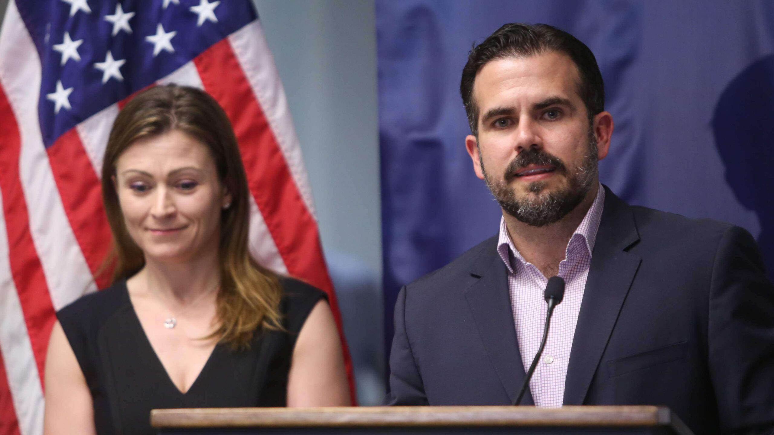 Gobernador defiende ‘peritaje’ del bufete en que labora su hermano