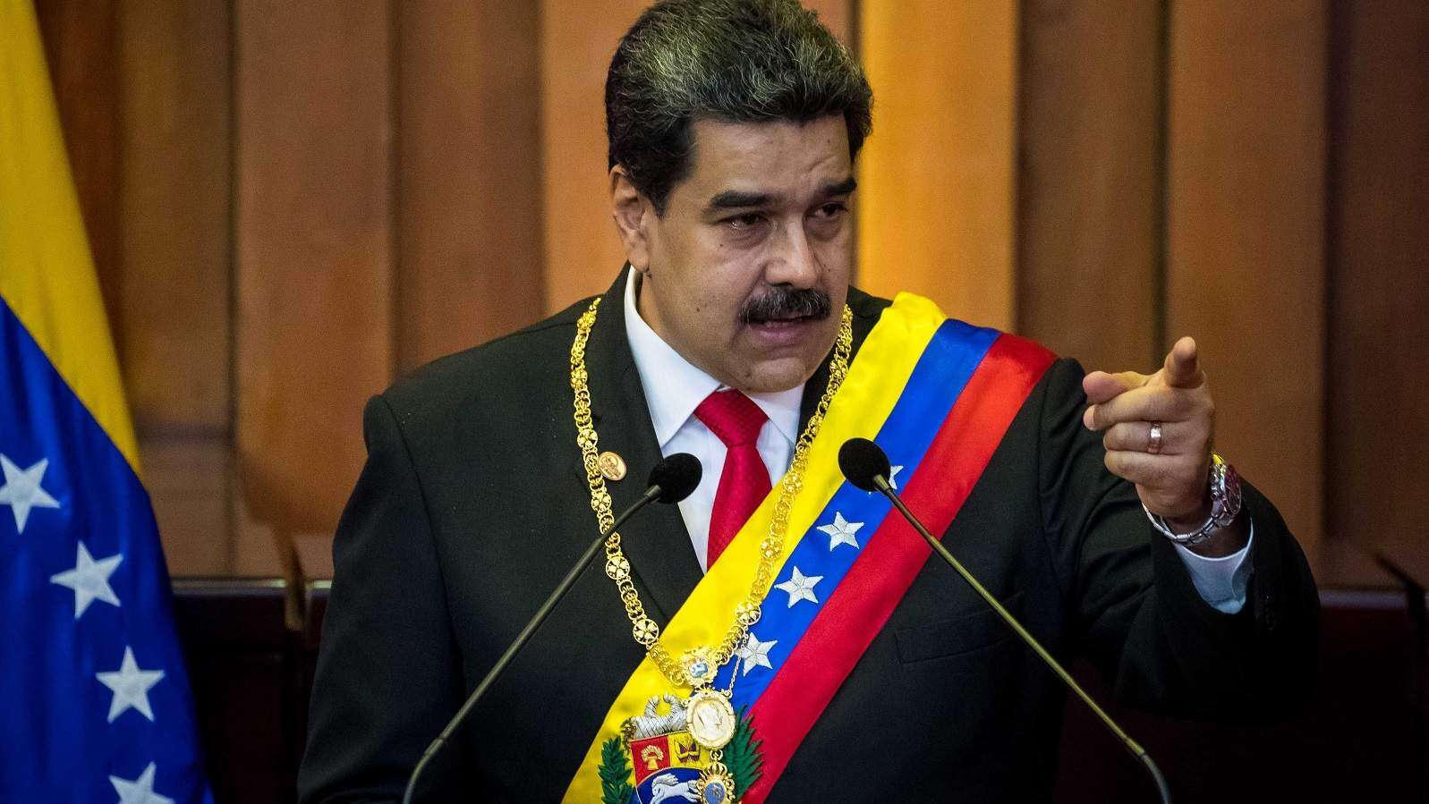 Maduro cuadra acuerdo con la Cruz Roja para llevar ayuda a Venezuela