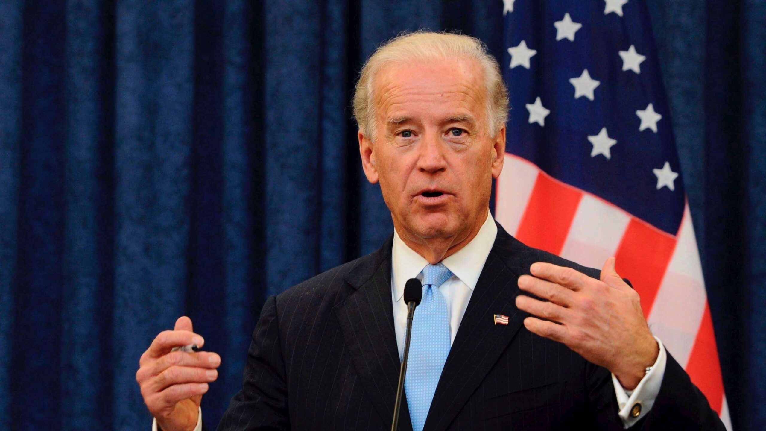 Joe Biden promete ser más ‘respetuoso’ con las mujeres