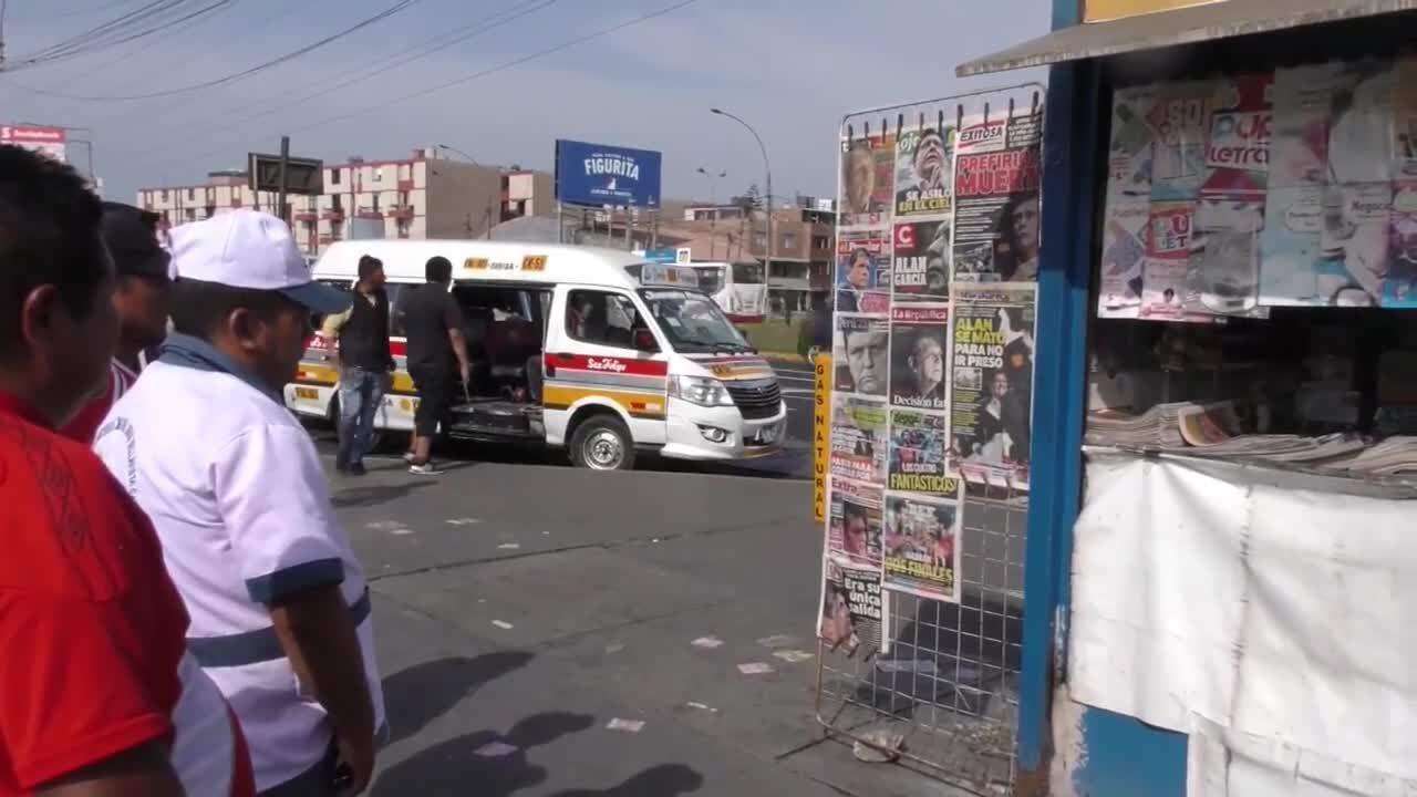 Cientos despiden en Perú al expresidente Alan García