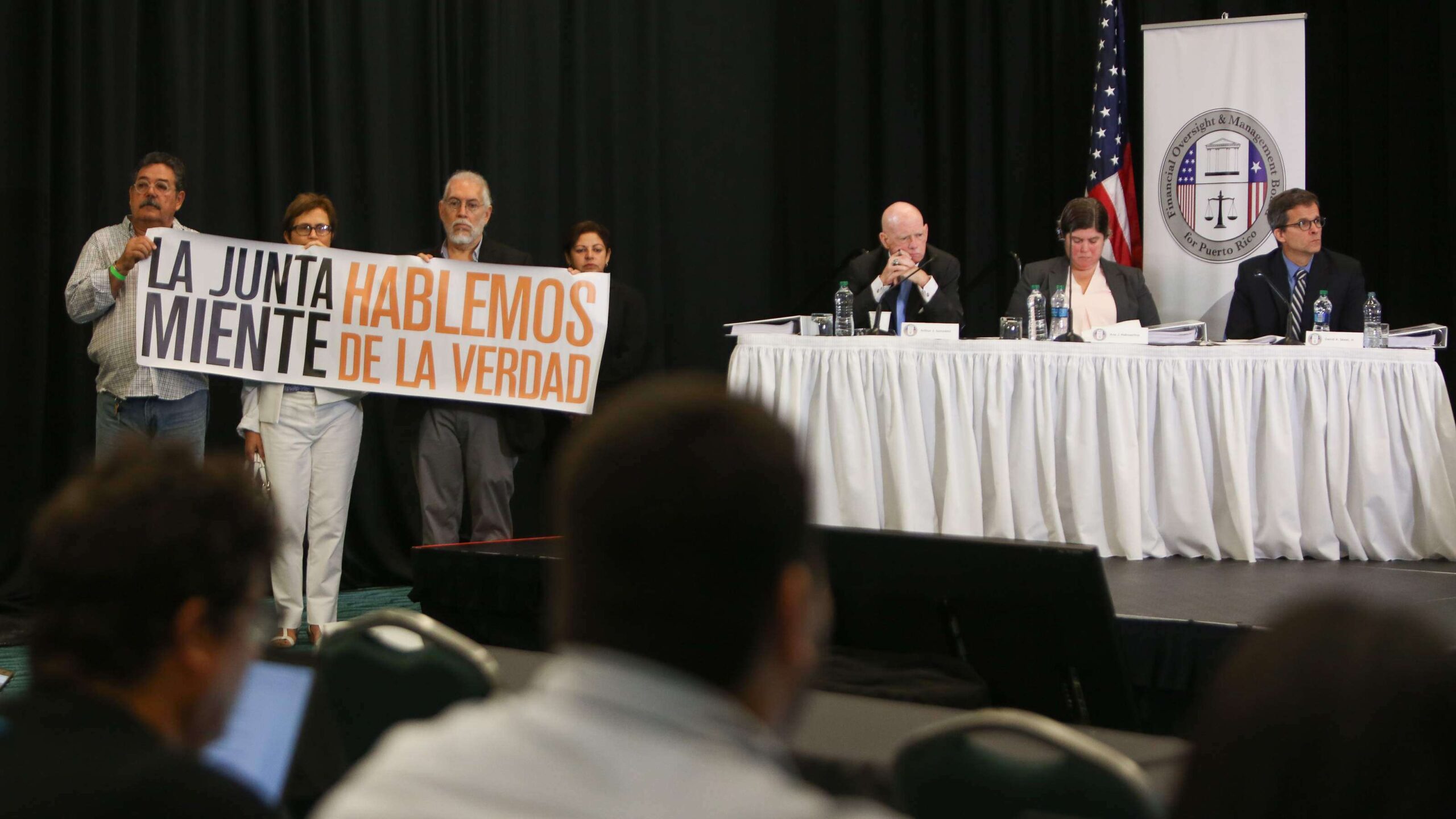 Serias acusaciones contra la Junta aumentan la sed de justicia por la deuda