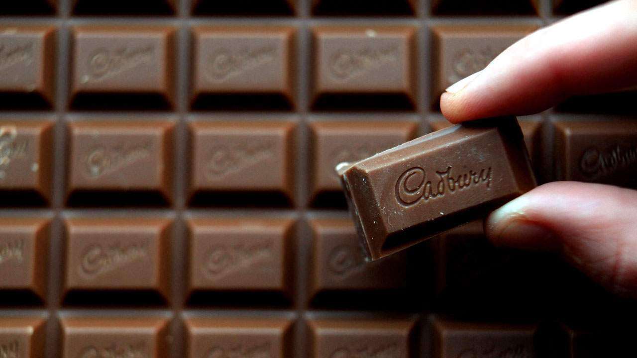 Radican querella por desfalco de cajas de chocolates de clase graduanda