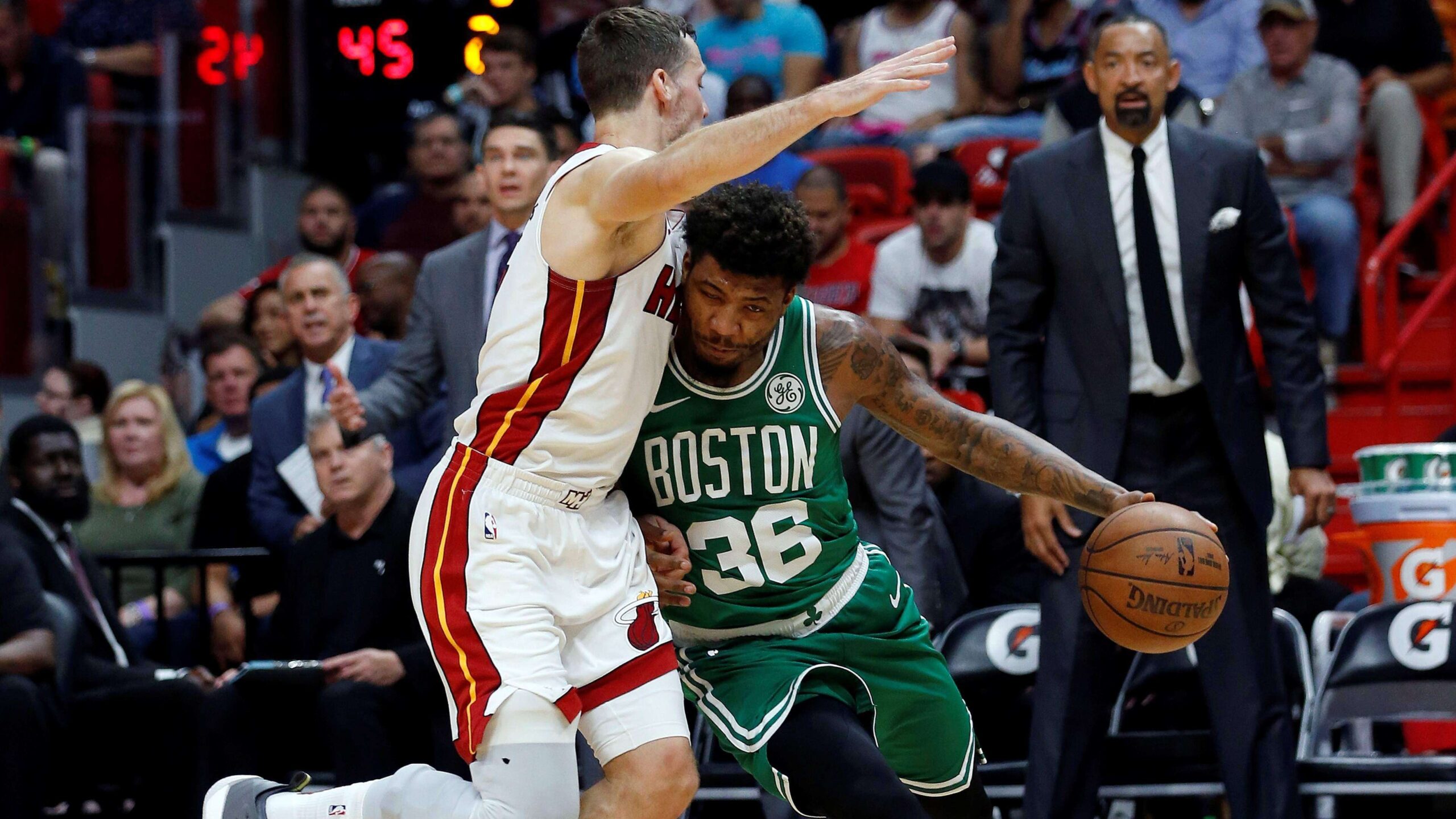 Siguen brillando Nuggets y Rockets