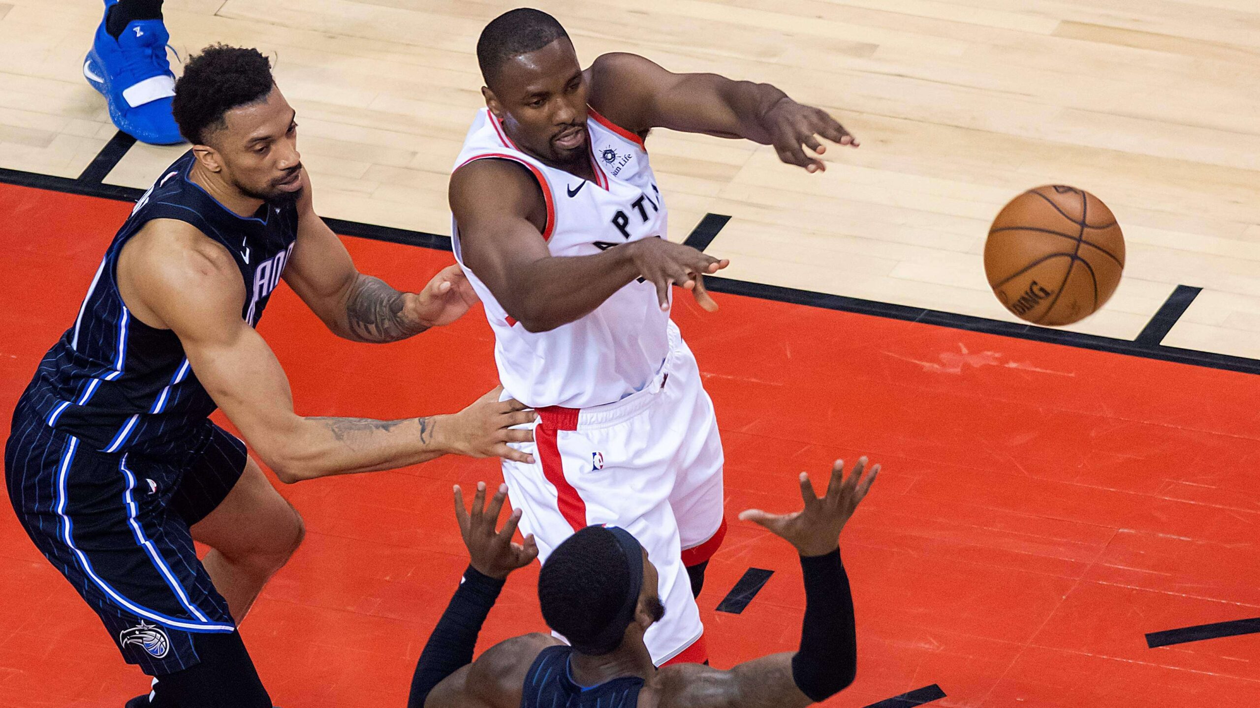 Toronto y Filadelfia pasan a las semifinales del Este