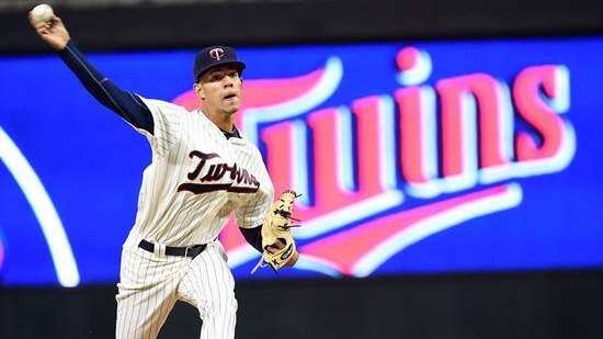 Berríos y Kepler se combinan en la victoria de los Mellizos