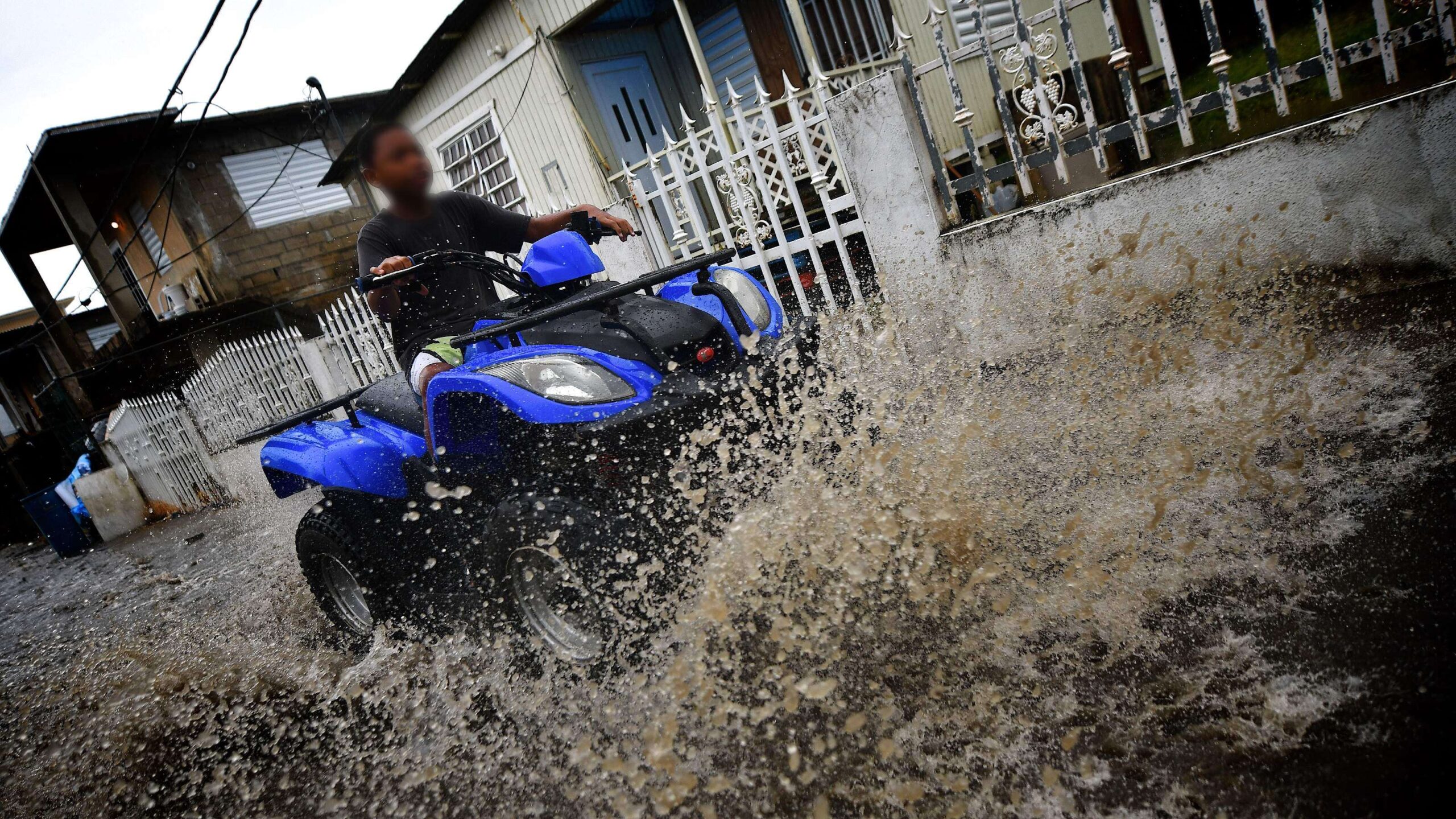‘Four tracks’ seguirán prohibidos en las carreteras