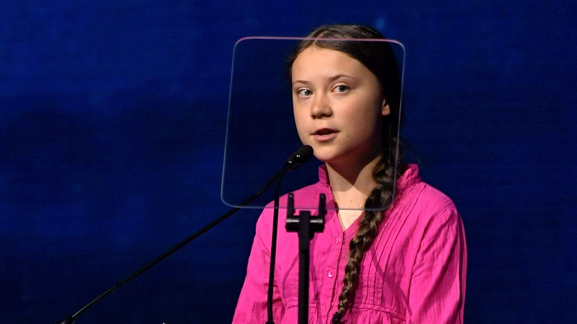 Greta Thunberg se une a Schwarzenegger para denunciar la crisis climática