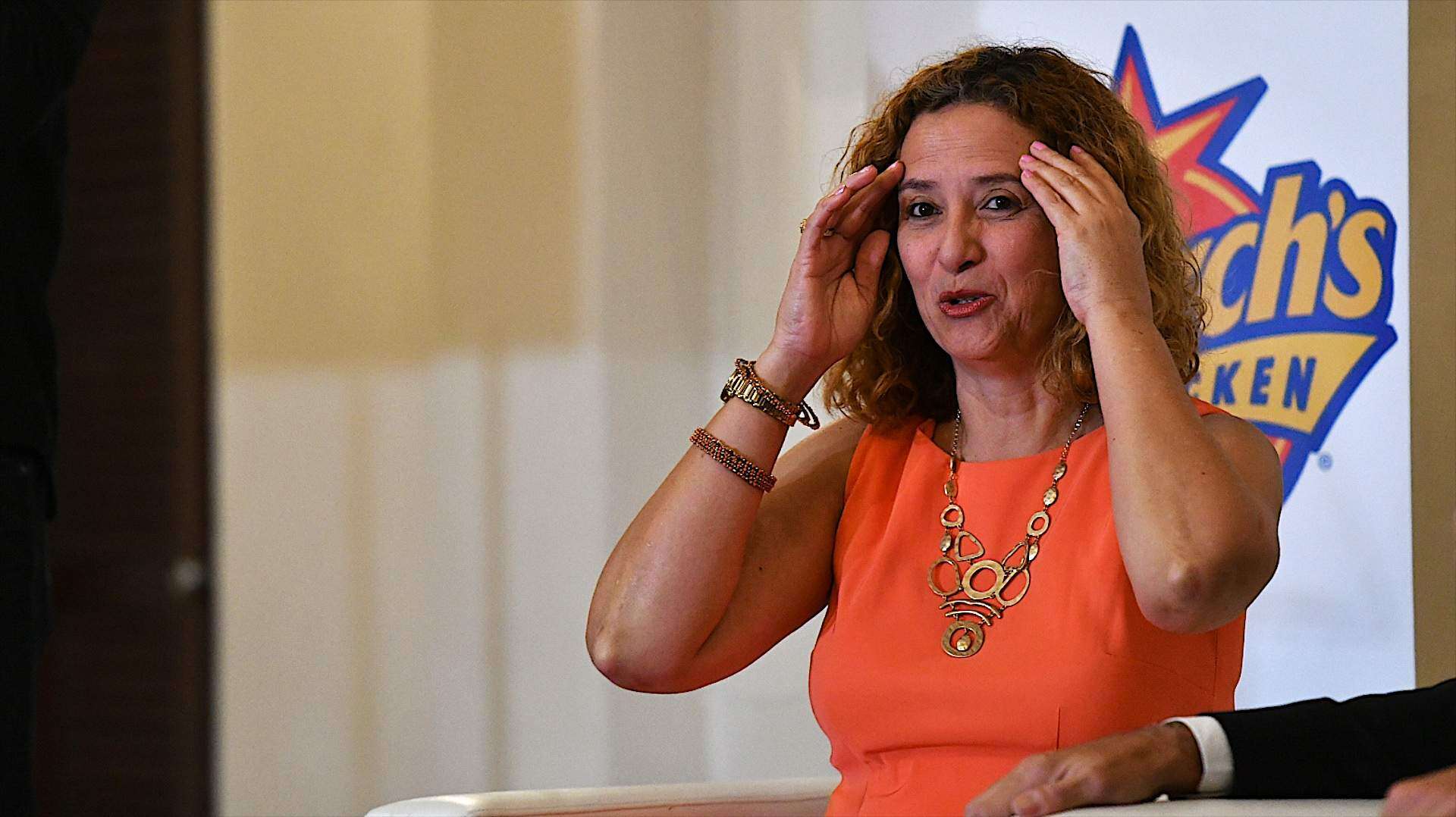 Nadadores internacionales se preparan en Salinas para los Panamericanos