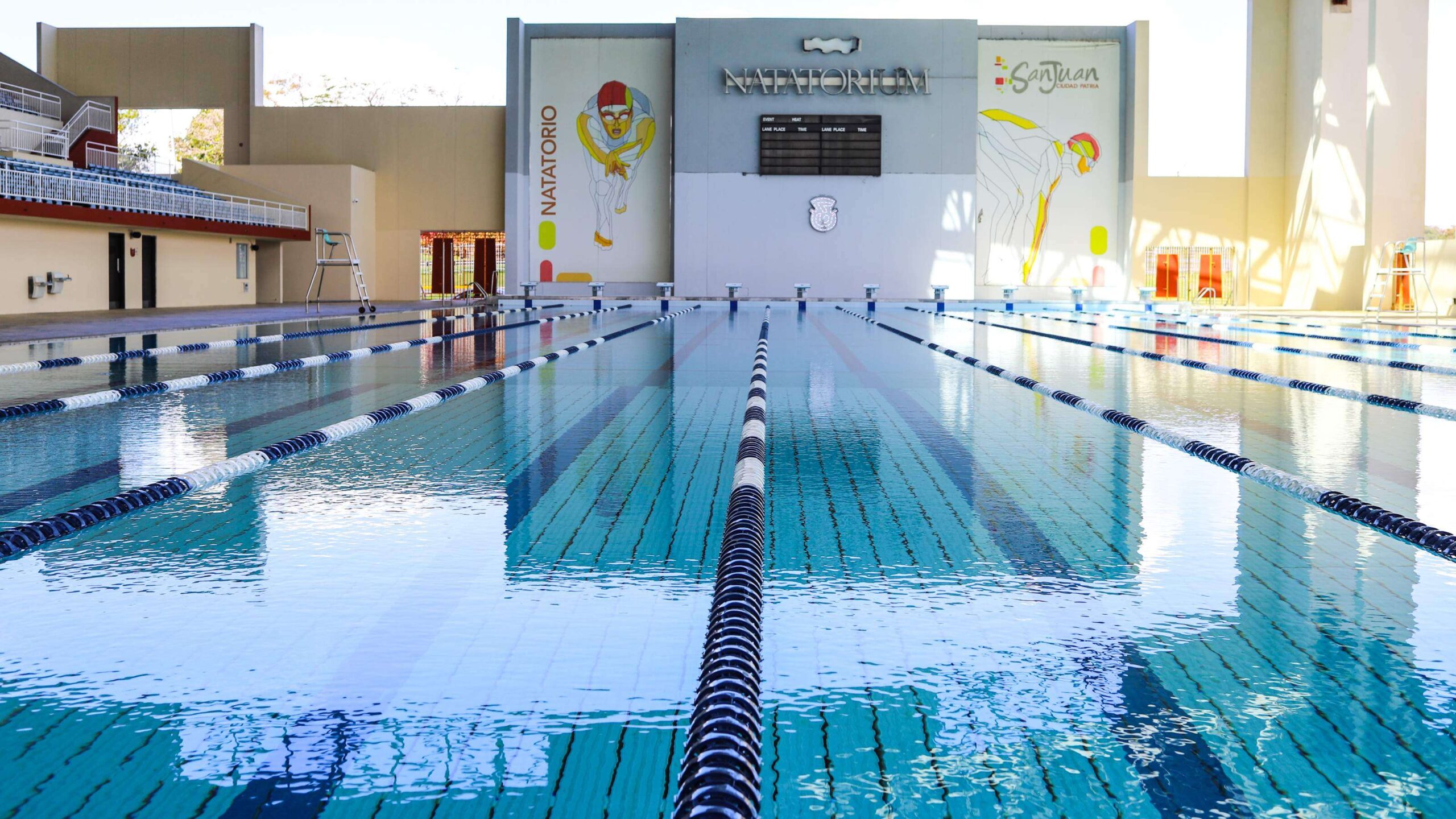 40 % de los adultos estadounidenses orinó en una piscina