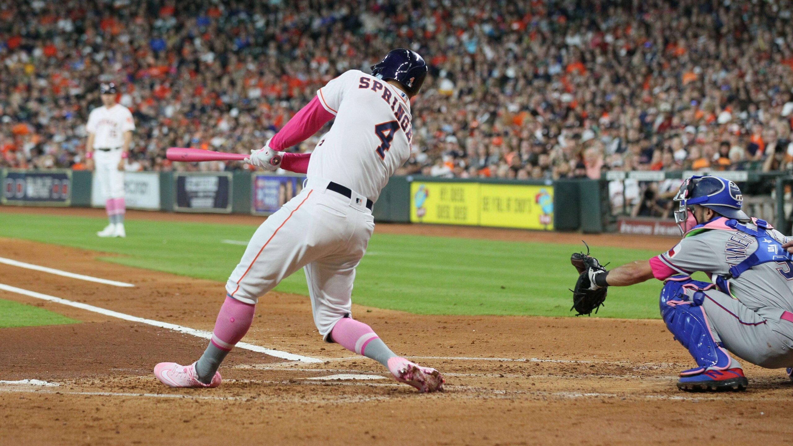 Sexta victoria corrida para los Astros