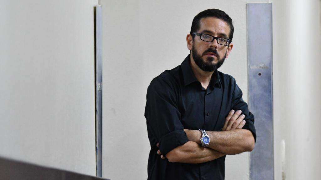 Investigan a tecladista de Atención Atención por agresión sexual contra men